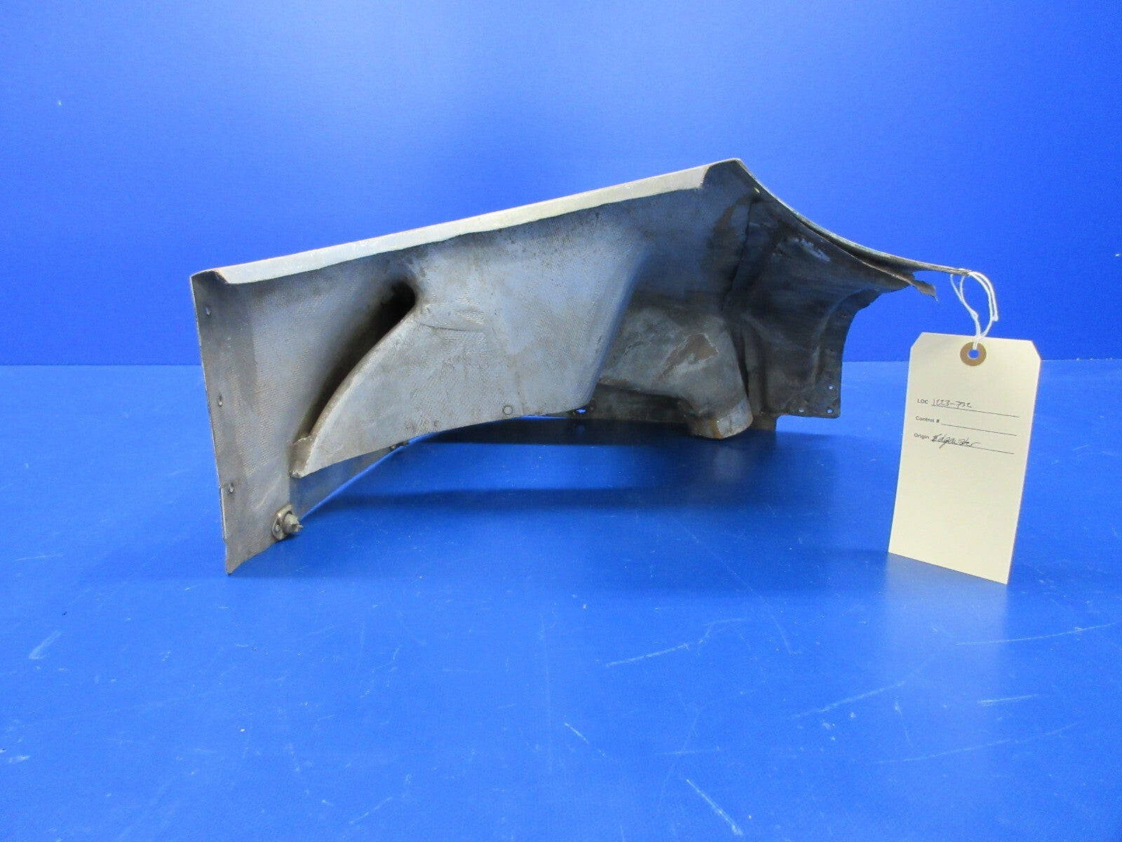 Cessna 210 Nose Cap Assembly LH P/N 1250956-1 (1223-732)3