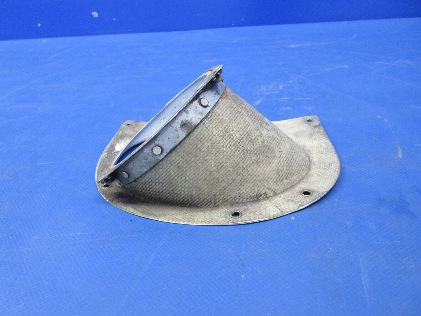 Cessna 337 / P337H Skymaster Cowl Lamp Support Assy LH P/N 1552163-21(0724-1339)