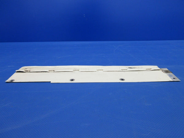 Piper PA-28-181 Archer AFT Wing Access Plate Assy LH & RH 67723-00 (0524-1039)