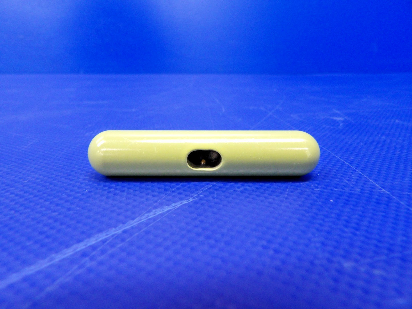 Beech King Air Cabin Chair Knob P/N 101-531442-1 NOS (0426-1285)6