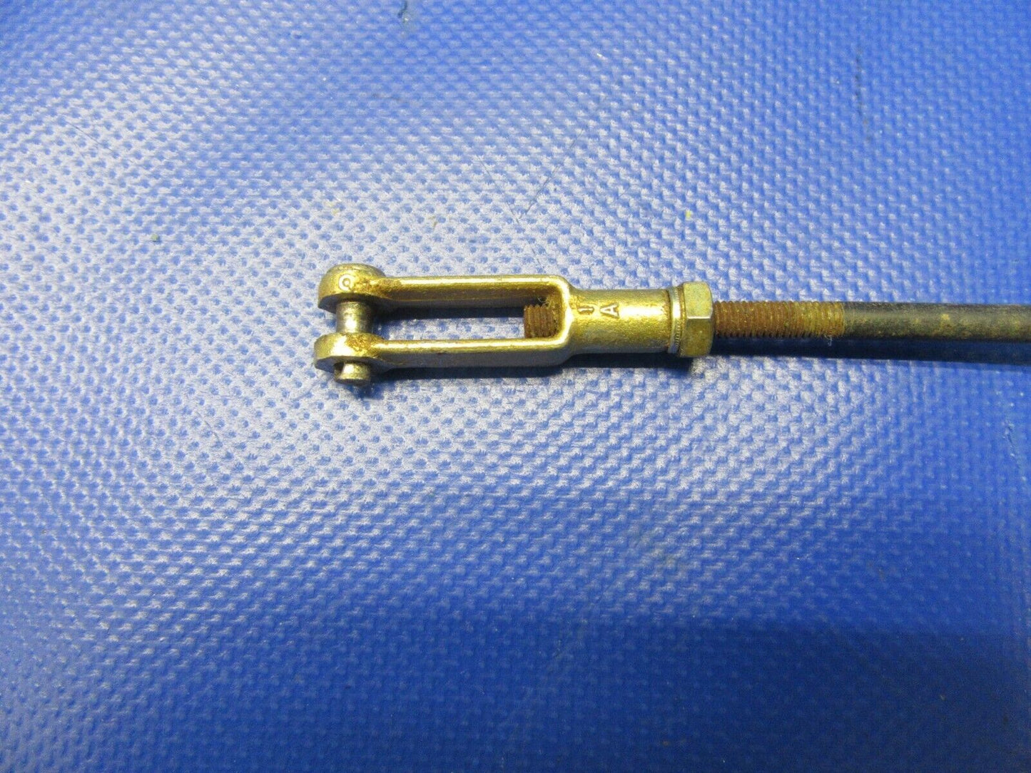 Piper PA-28-235 Rod Fuel Selector Control P/N 65407-000 (0521-408)