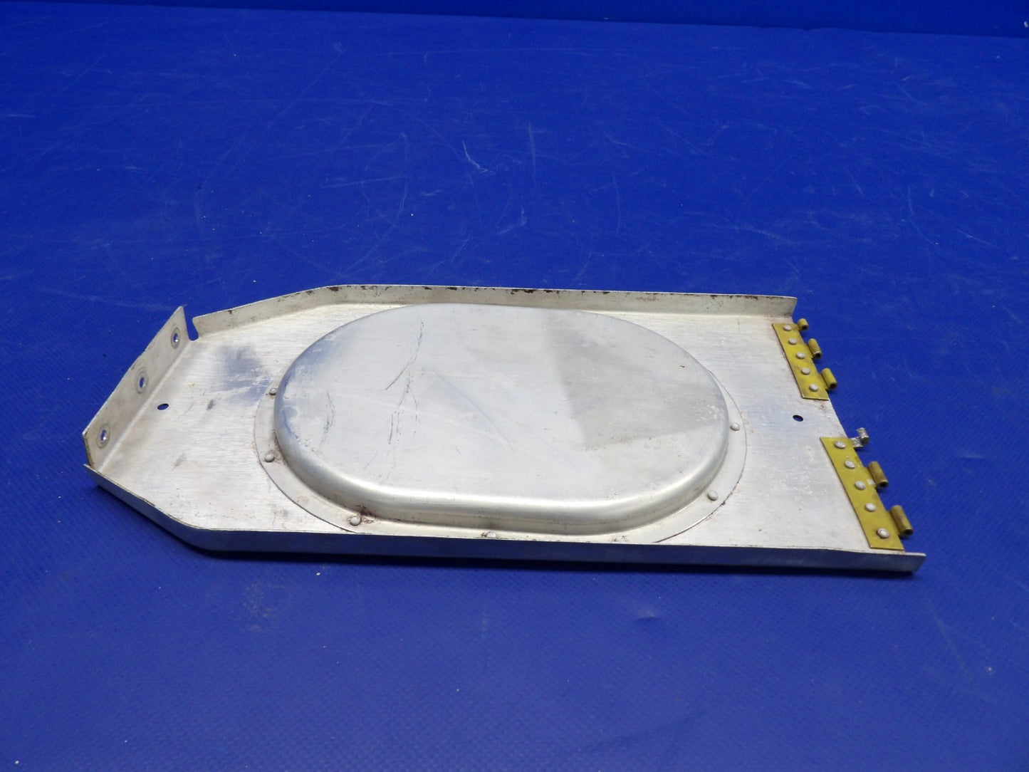 Beech D95A Travel Air Left Hand Main Section Door P/N 95-110014-365 (02226-515)9