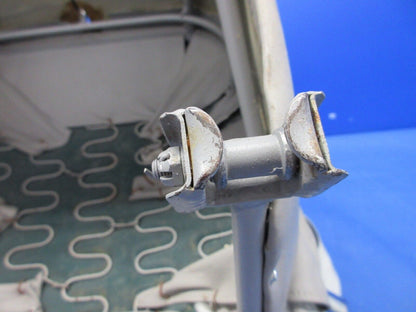 Piper PA-23-250 Aztec Center Seat Assy LH P/N 16481-02 (0624-1352)