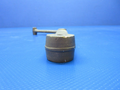 Cessna 210 Seat Pivot Bracket P/N 0514060-6F (1124-1375)3