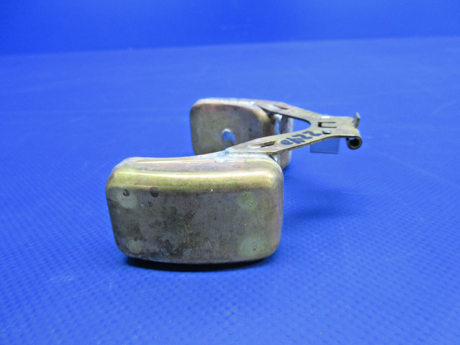 Precision Carburetor Bowl Float P/N 30-766 NOS (0426-785)12
