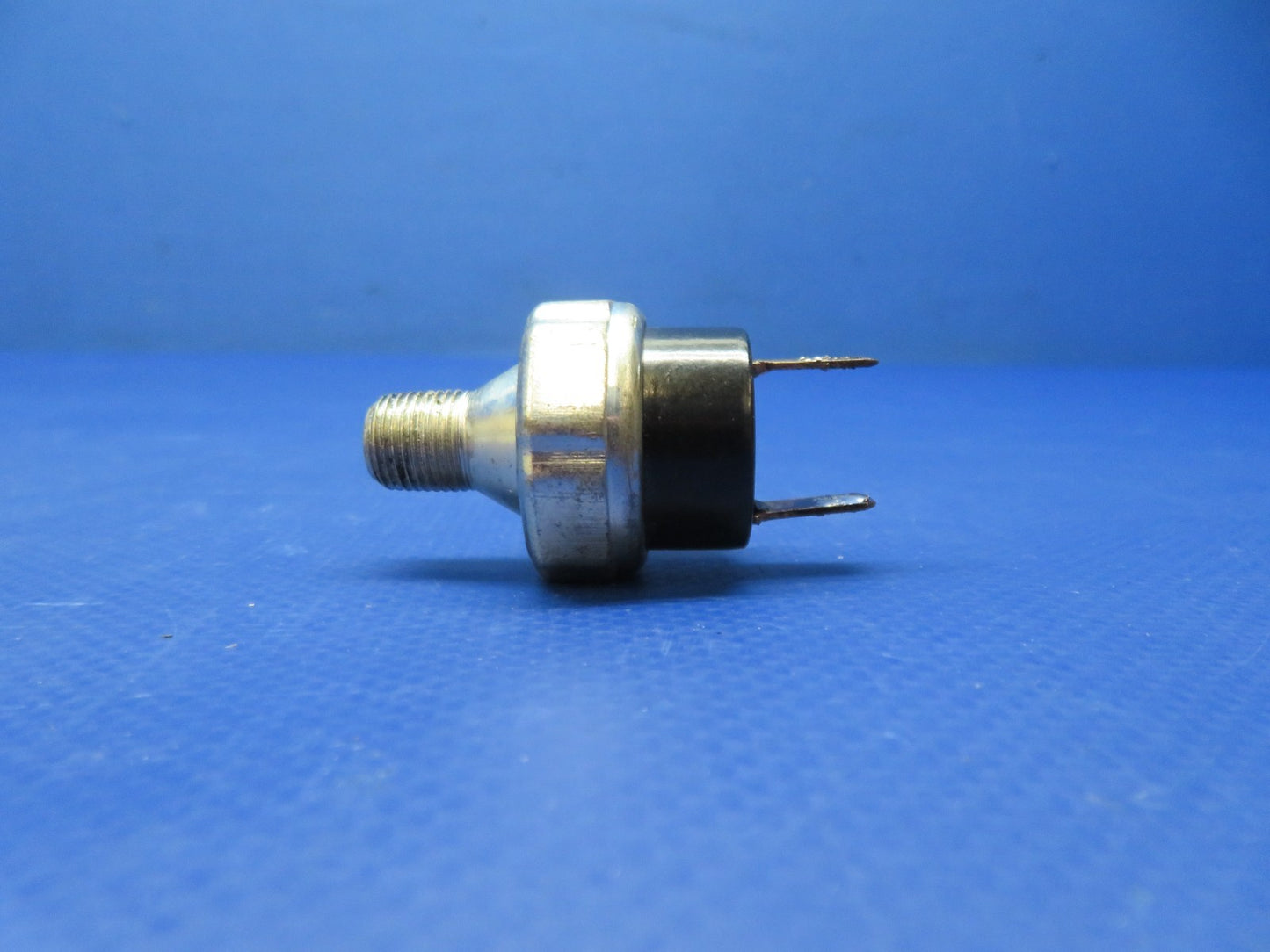 Cessna 421 B.F. Goodrich De-Ice Pressure Switch P/N 1D1194-1 TESTED (0326-215)6