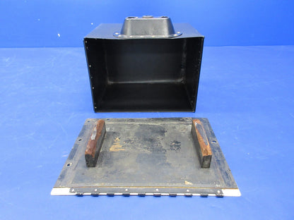 Beech 95 / D95A Travel Air Battery Box w/Lid P/N 95-410005-611 (0326-842)8