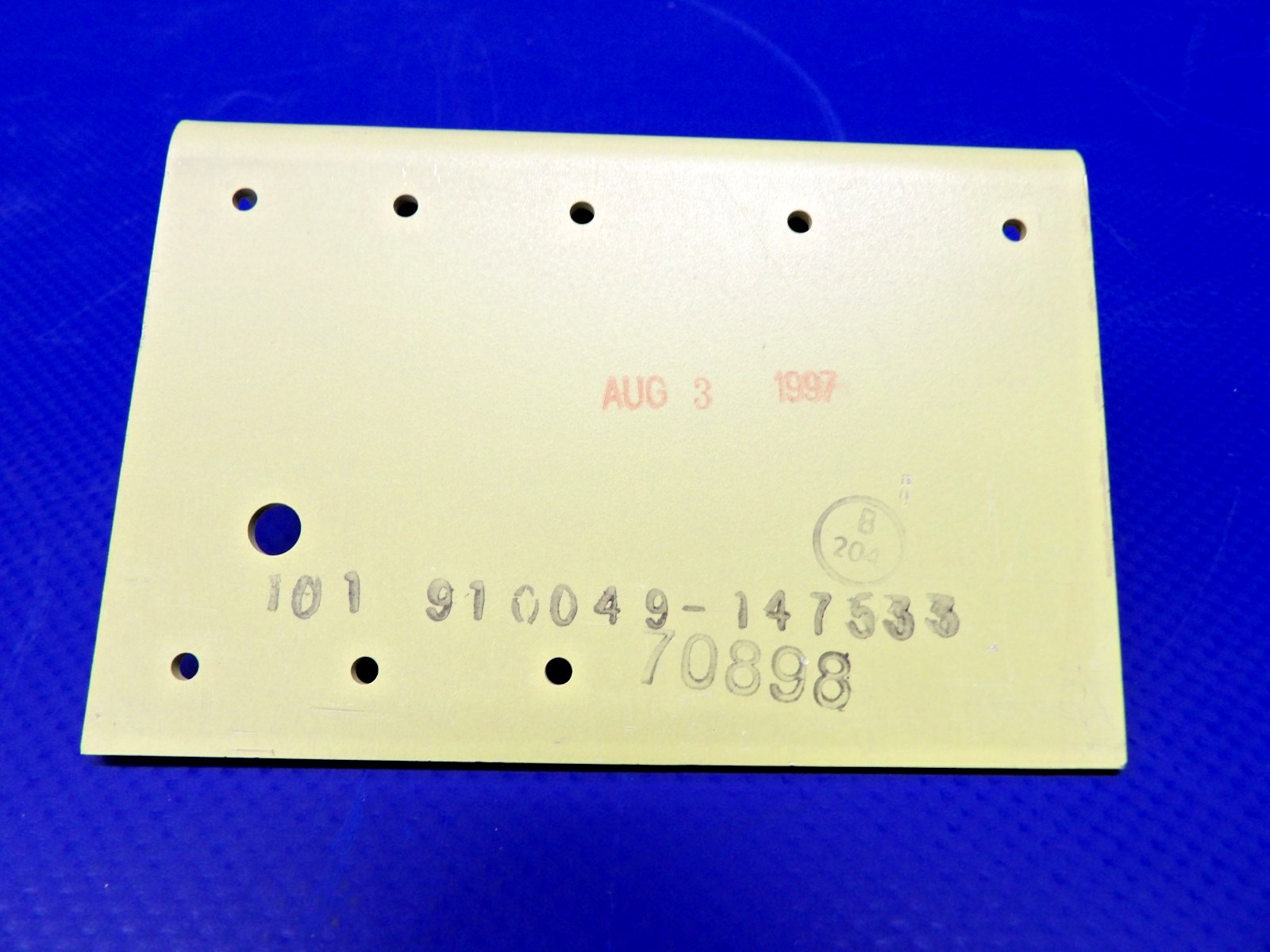 Beech Aft LWR Cowling Angle LH & RH w/ 8130 101-910049-147 & -148 NOS (0426-121310