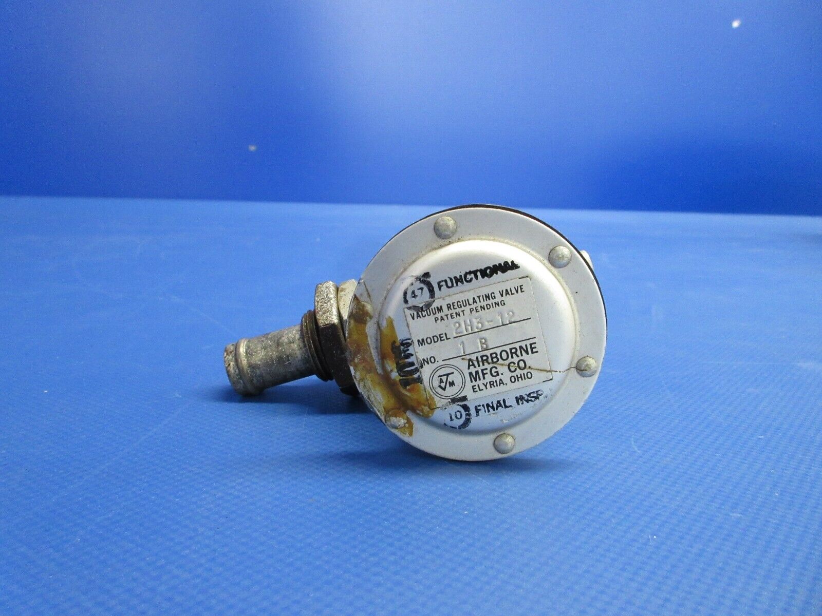 Beech C24R Sierra Airborne Vacuum Regulating Valve P/N 2H3-12 (0524-1851)