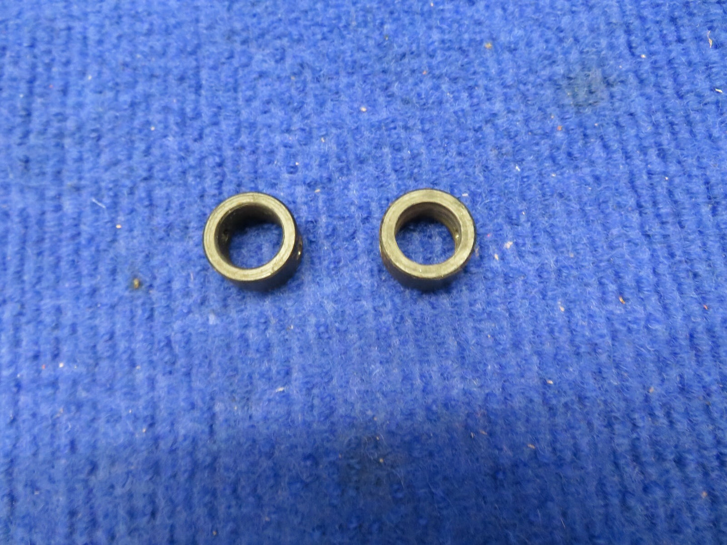 Cessna 210 Vertical Adjust Bearing Block & Collar P/N 1200138-2 (0422-451)3