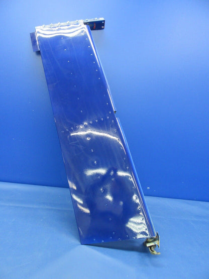Beech C23 Sundowner Rudder Assy P/N 169-640000-109 (0524-10)