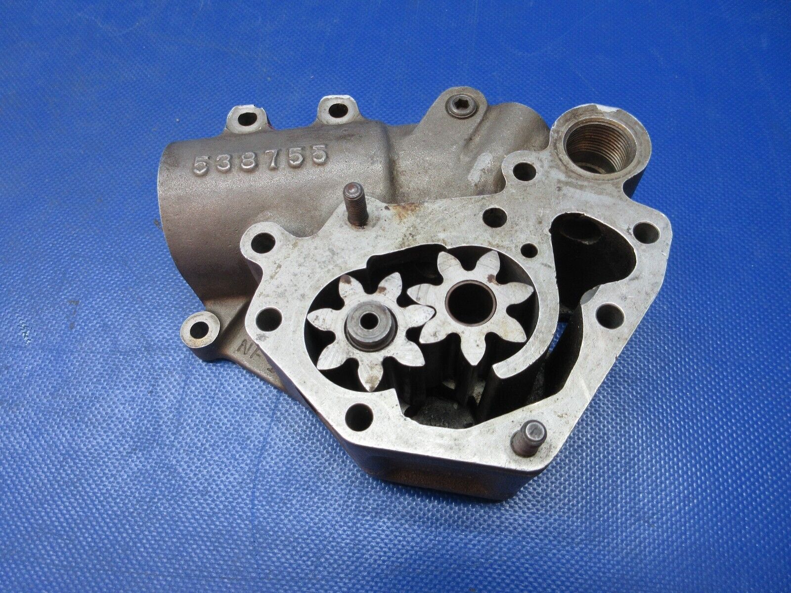 Continental IO-470 Oil Pump Housing w/ Gears P/N 538755 (1124-1333)