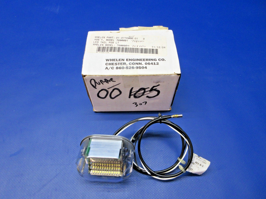 Whelen 7080501 LED Tail Position Light 28V P/N 01-0770805-01 TESTED (0426-814)0