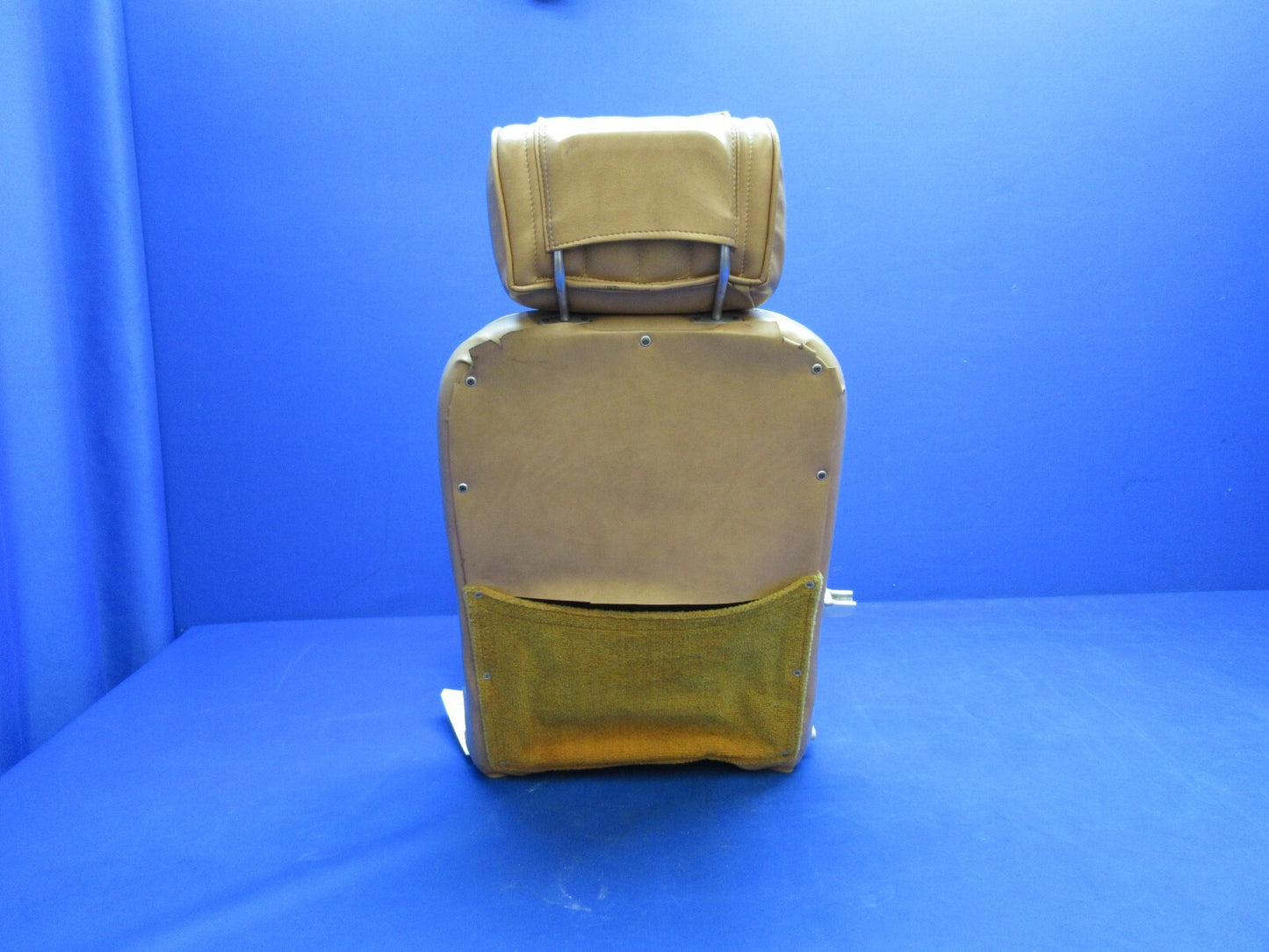Cessna 310 / 310F LH Front Seat Assy P/N 0812220-7 (1123-751)5
