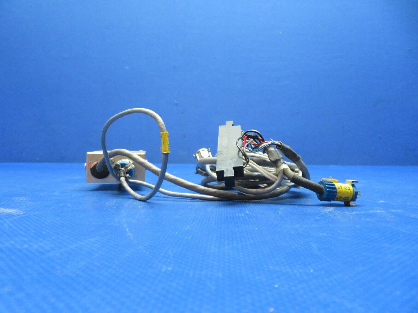 Edo-Aire Mitchell Roll Signal FLT P/N 1B440 WARRANTY (0524-162)
