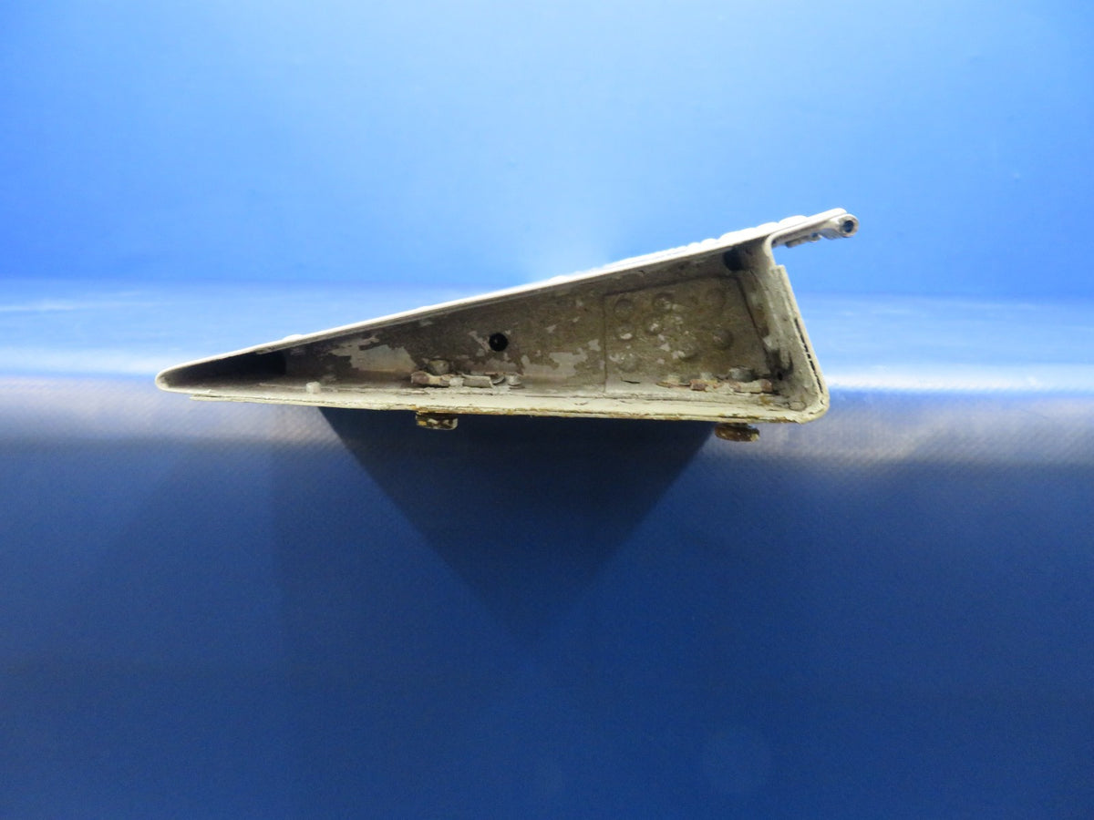 Piper PA-28-235 Cherokee Stabilator Left Hand Trim Tab P/N 63585-00 (0926-416)11