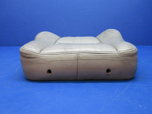 Cessna 172 / 172P Upholstered Seat Back Assy P/N 0514181-3 (0824-1236)