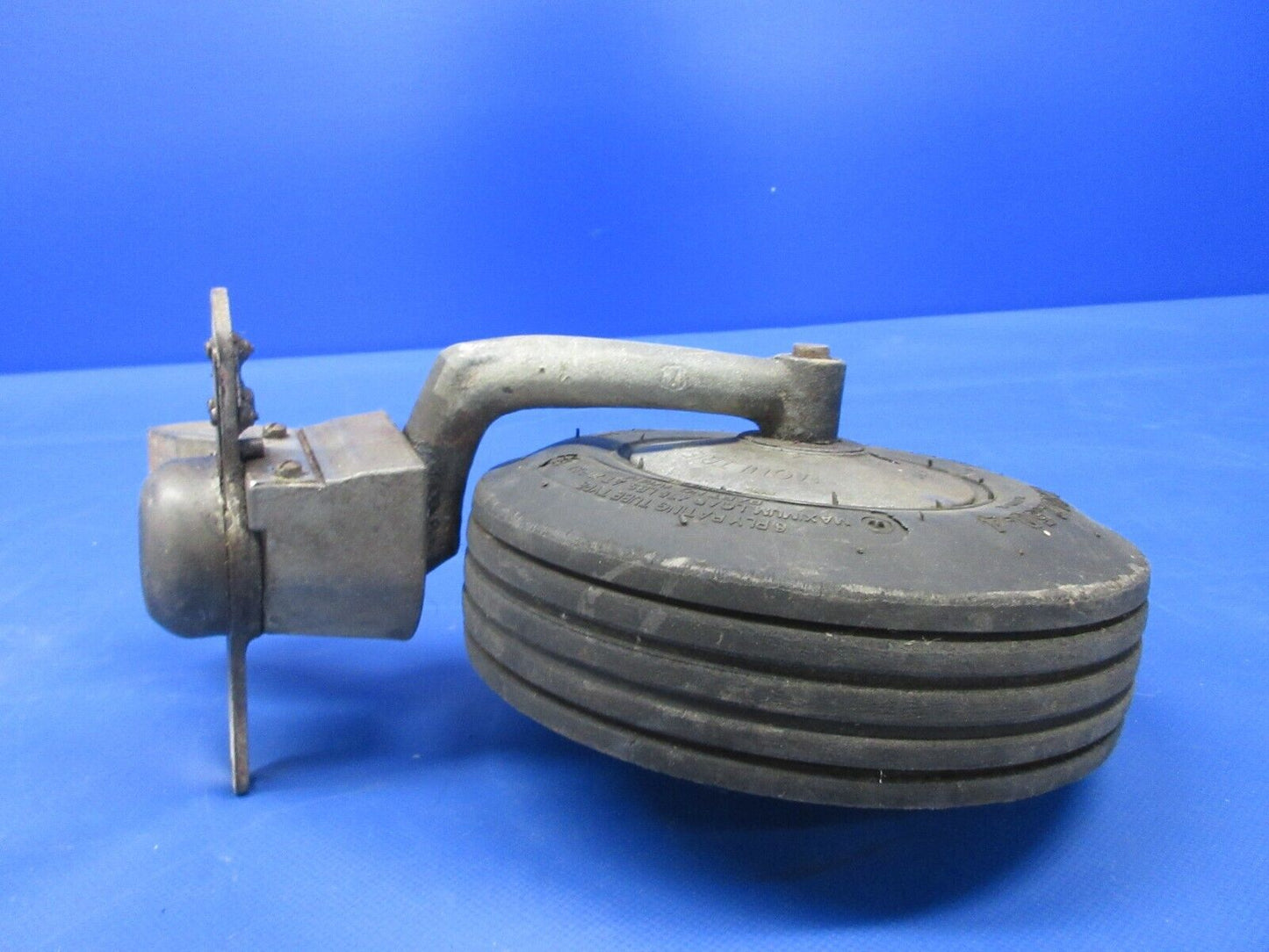 Maule Tail Wheel Assembly P/N TW-102 (0424-1140)