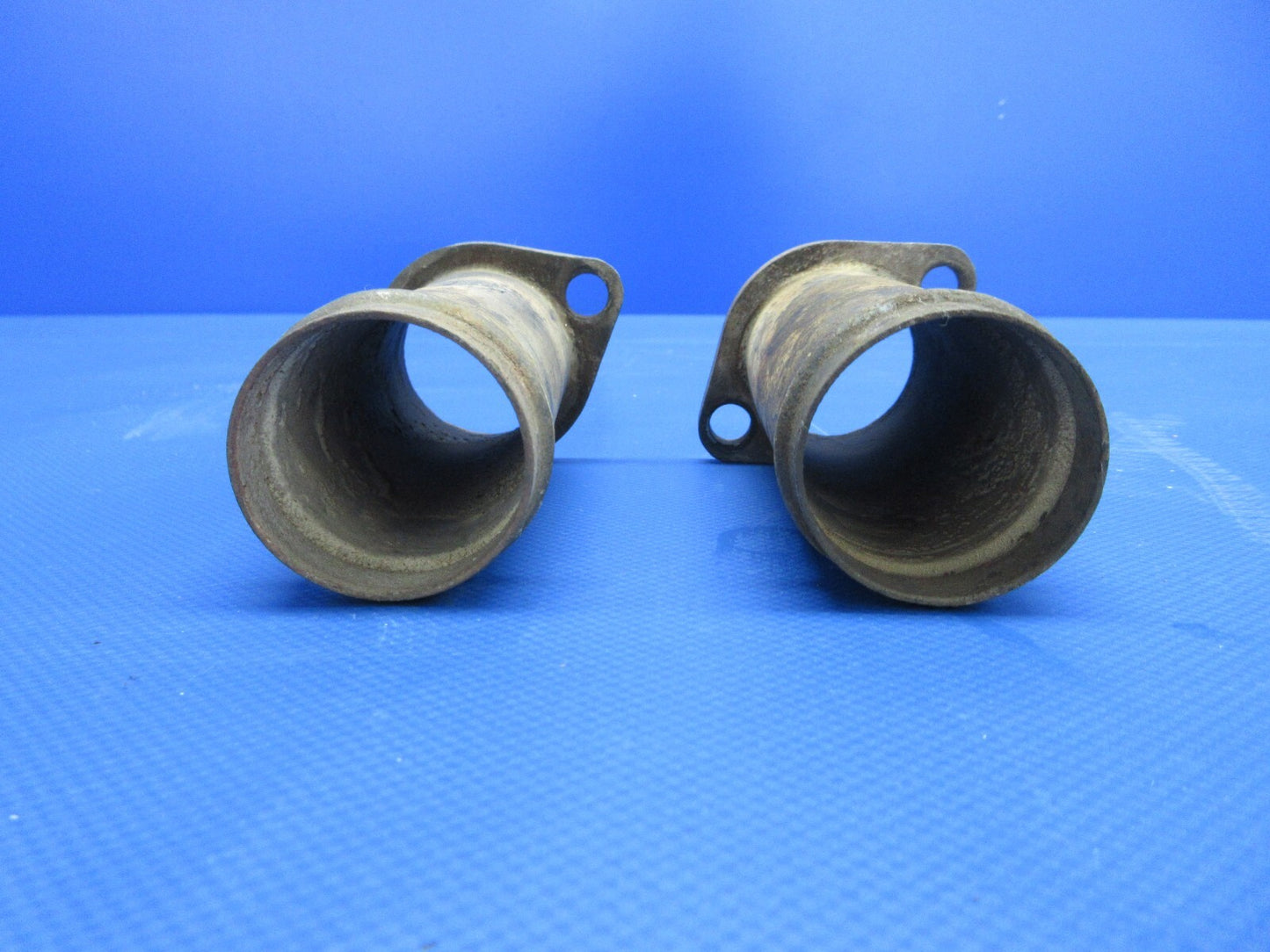 Cessna 172 Exhaust Riser w/ Clamps P/N 0450338-14 LOT OF 2 (0124-1430)8