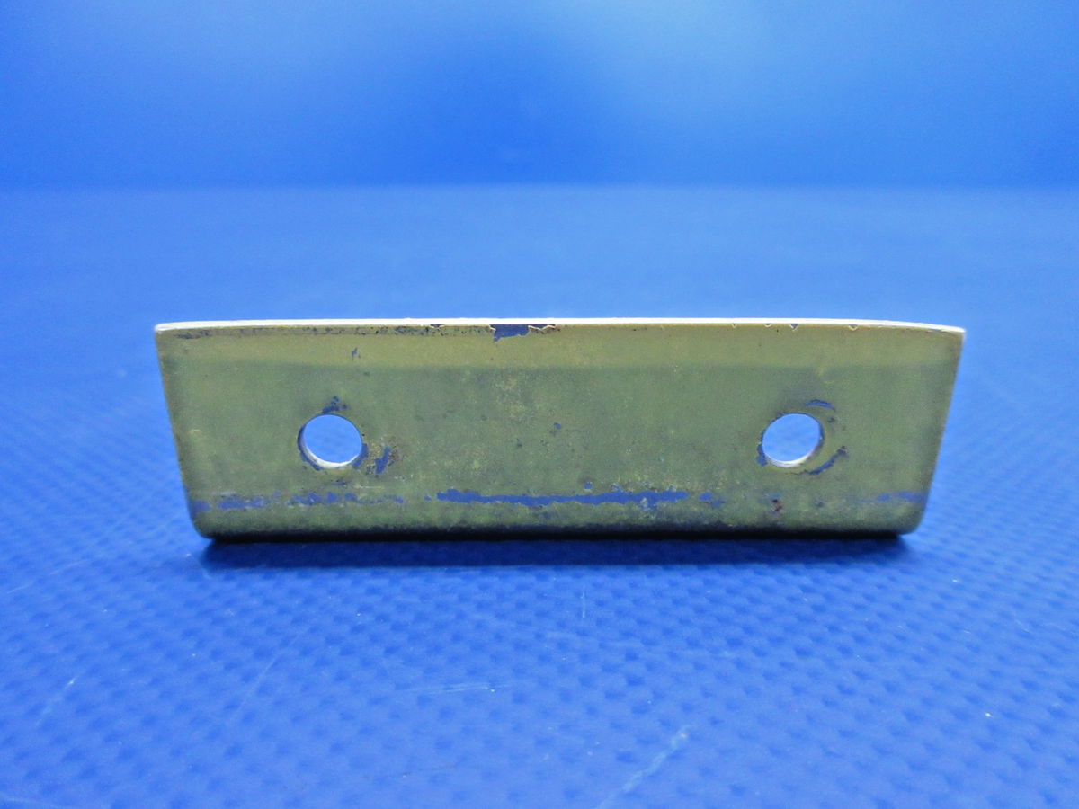 Beech 95-B55 Baron INBD Seat Attaching Bracket P/N 36-530011-35 (0526-708)6