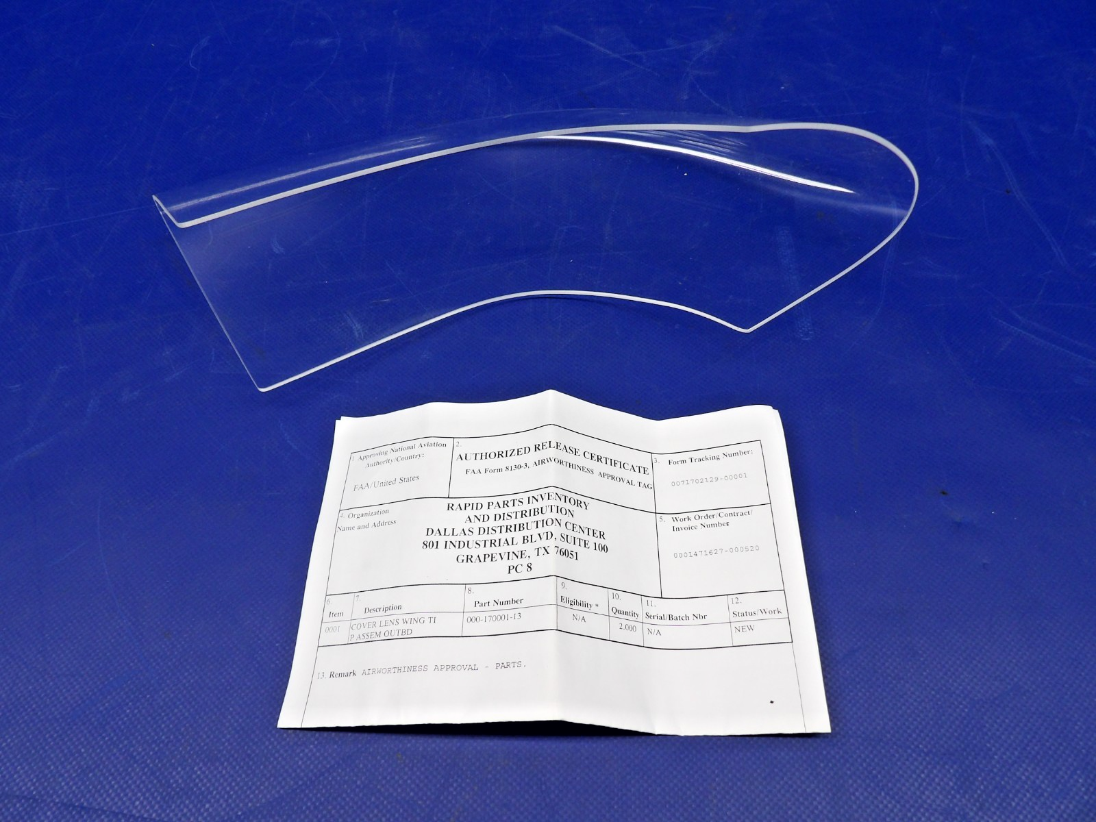 Beech LH Wing Tip Navigation Light Lens w/ 8130 P/N 000-170001-13 NOS (0426-13101