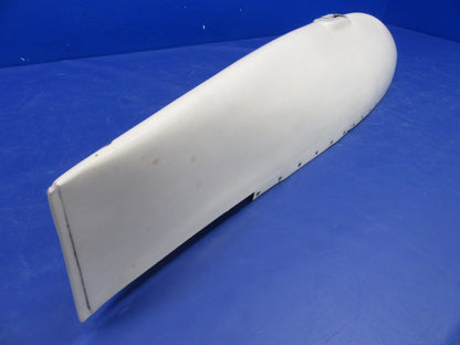 Beech 76 Duchess RH Wing Tip P/N 105-100010-14 (0326-46)4