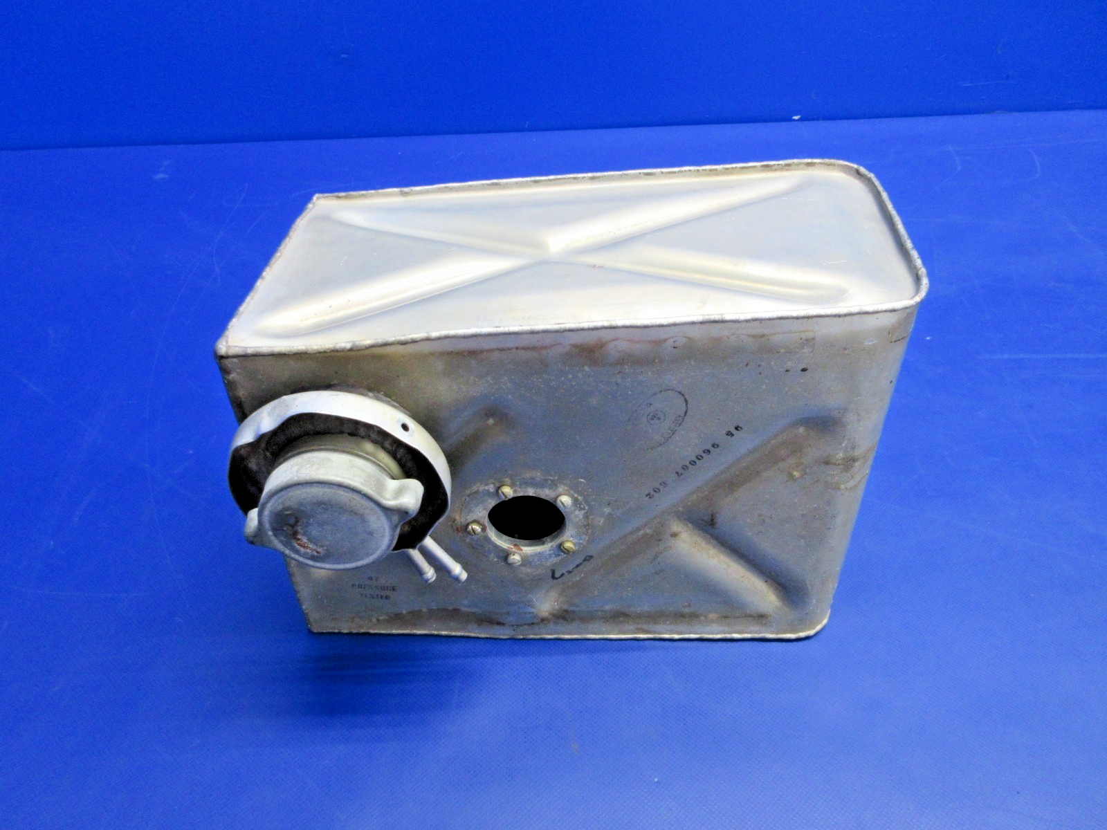 Beech 95 / D95A Travel Air Anti-Ice Fluid Tank  P/N 95-960007-1 (0326-834)0
