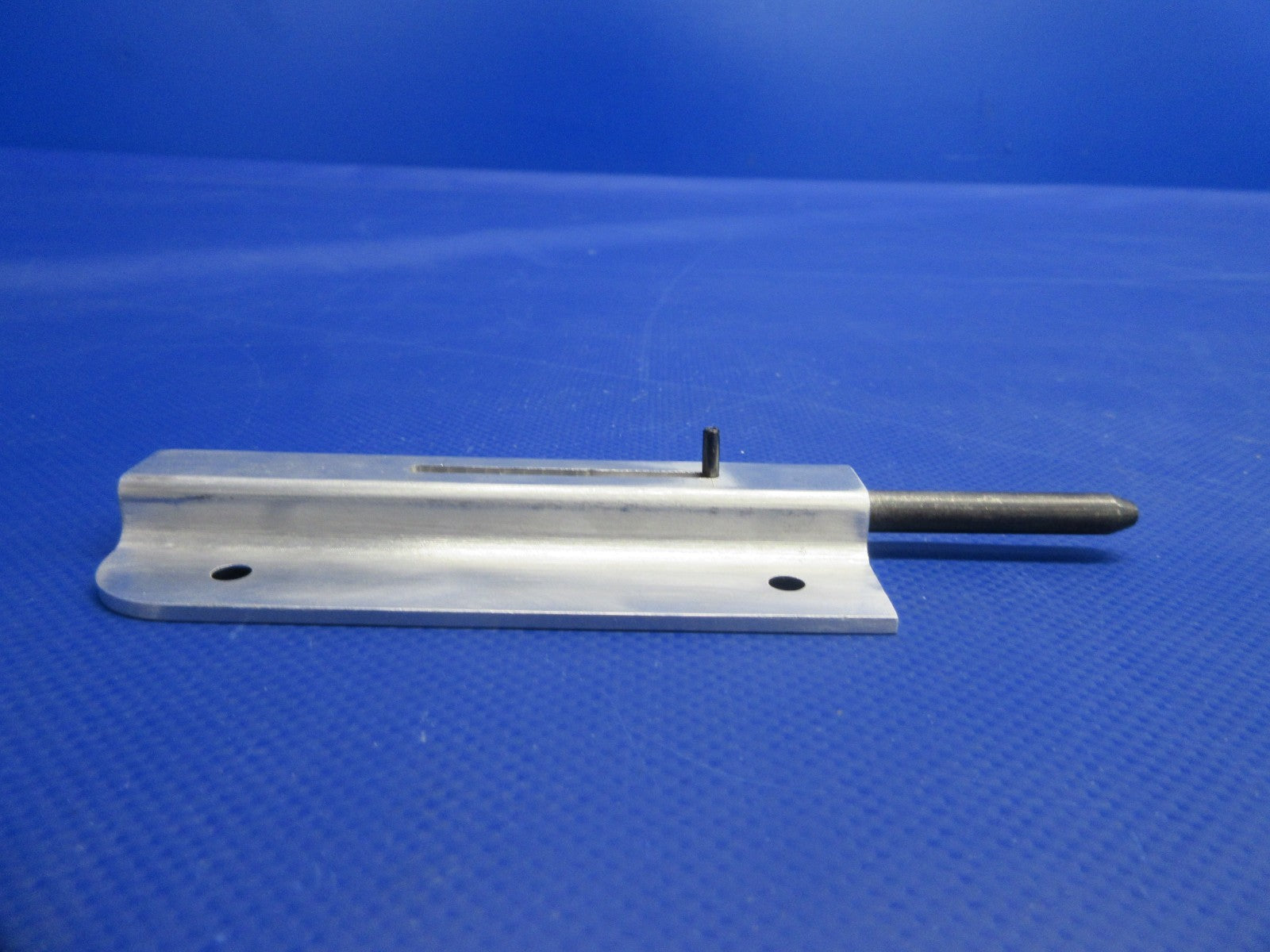 47031565