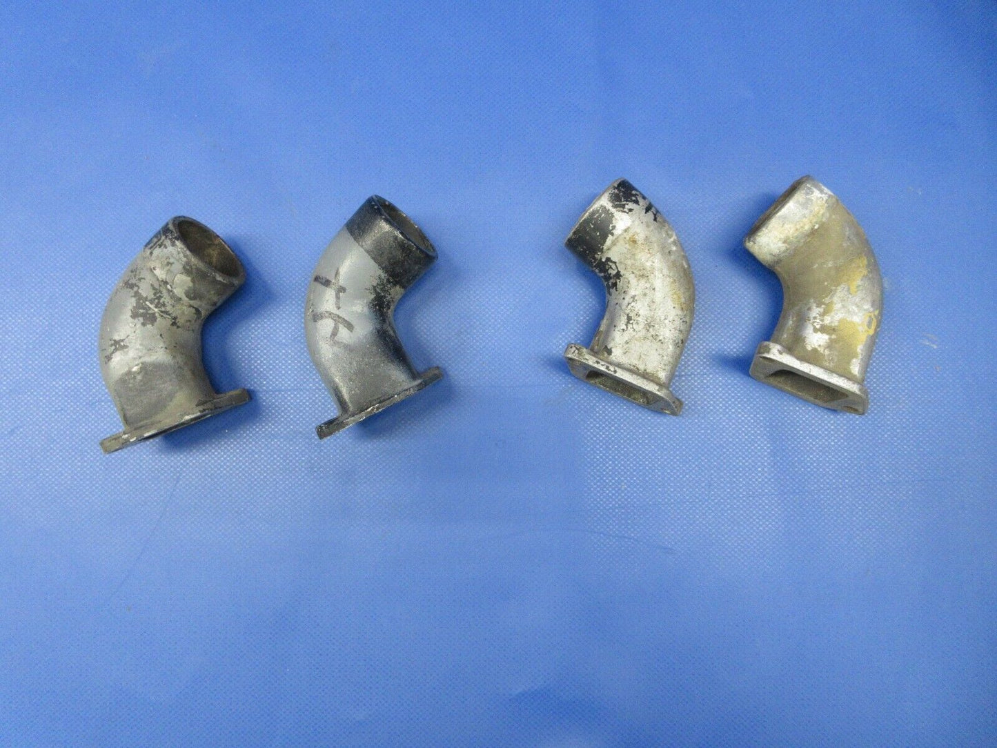 Continental A65 Intake Elbow P/N 4602, 3585 LOT OF 4 (0324-664)