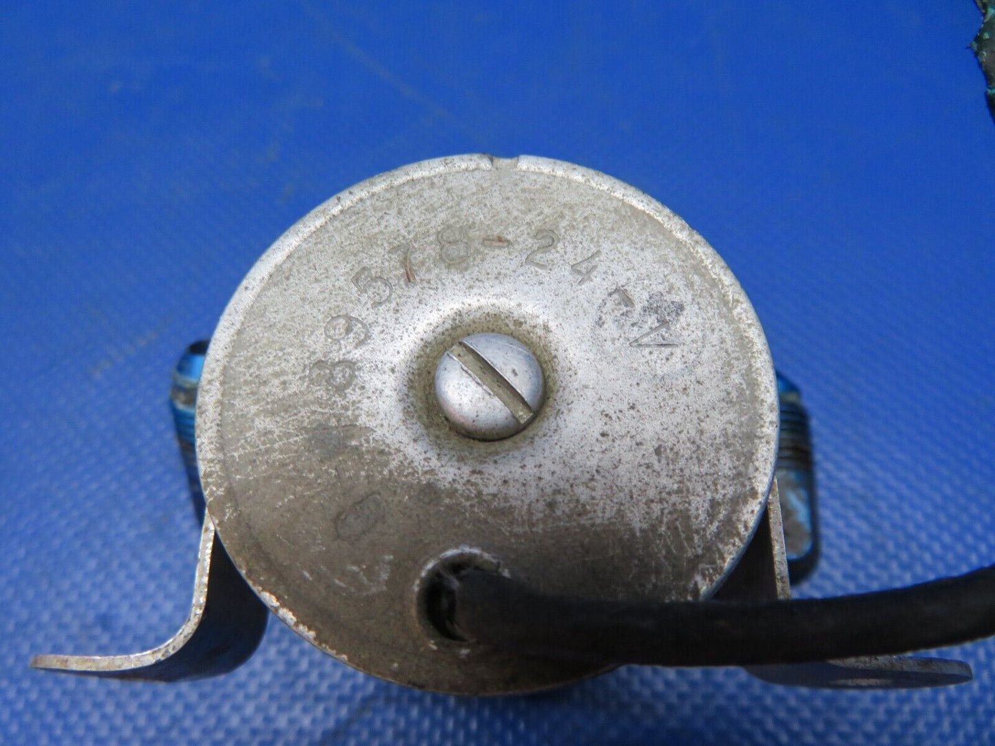 Early Cessna Stewart Warner Fuel Solenoid Valve G-489578-24-V TESTED (0724-107)