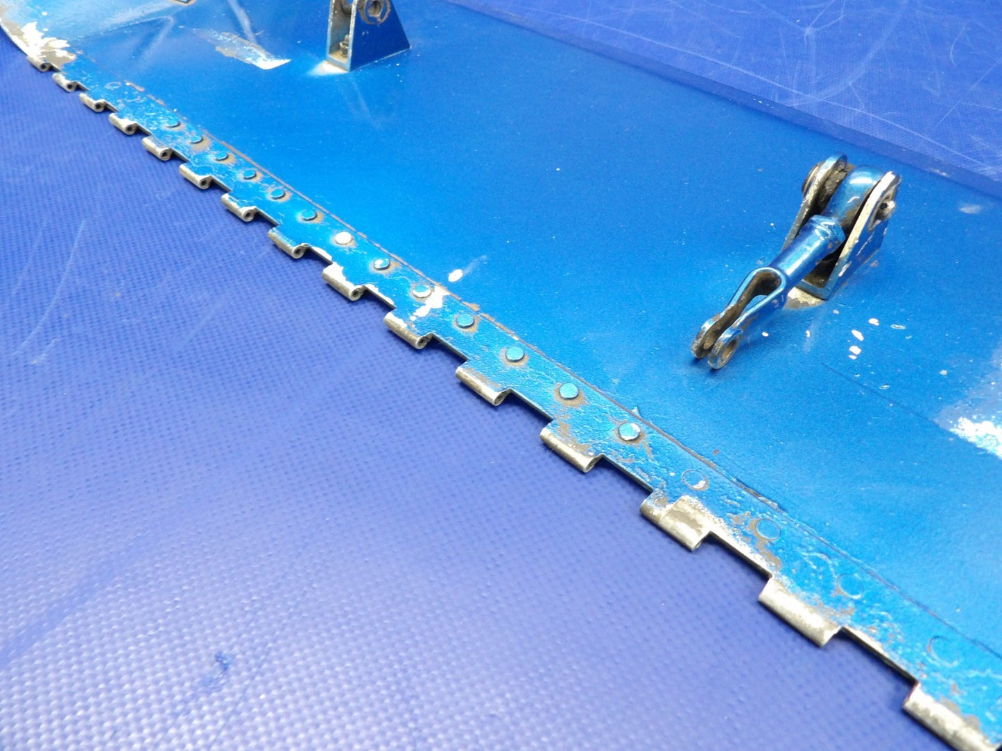 Cessna 421 Cowl Flap P/N 5052055-5 (0626-2057)10
