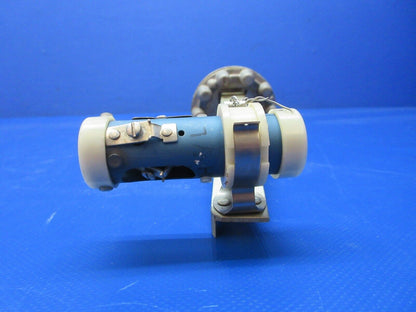 Cessna RH Fuel Level Transmitter w/ Mount P/N PAA700-11 WARRANTY (1224-1276)