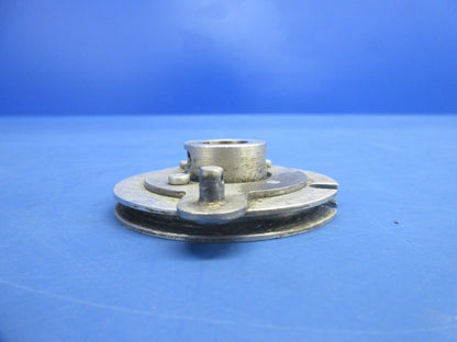 Cessna 310 / 310R Cabin Door Latch Pully & Link P/N 0811321-1 (1124-709)