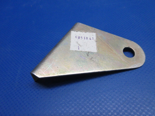 Cessna Support P/N 0851841-1 NEW OLD STOCK (0324-1192)