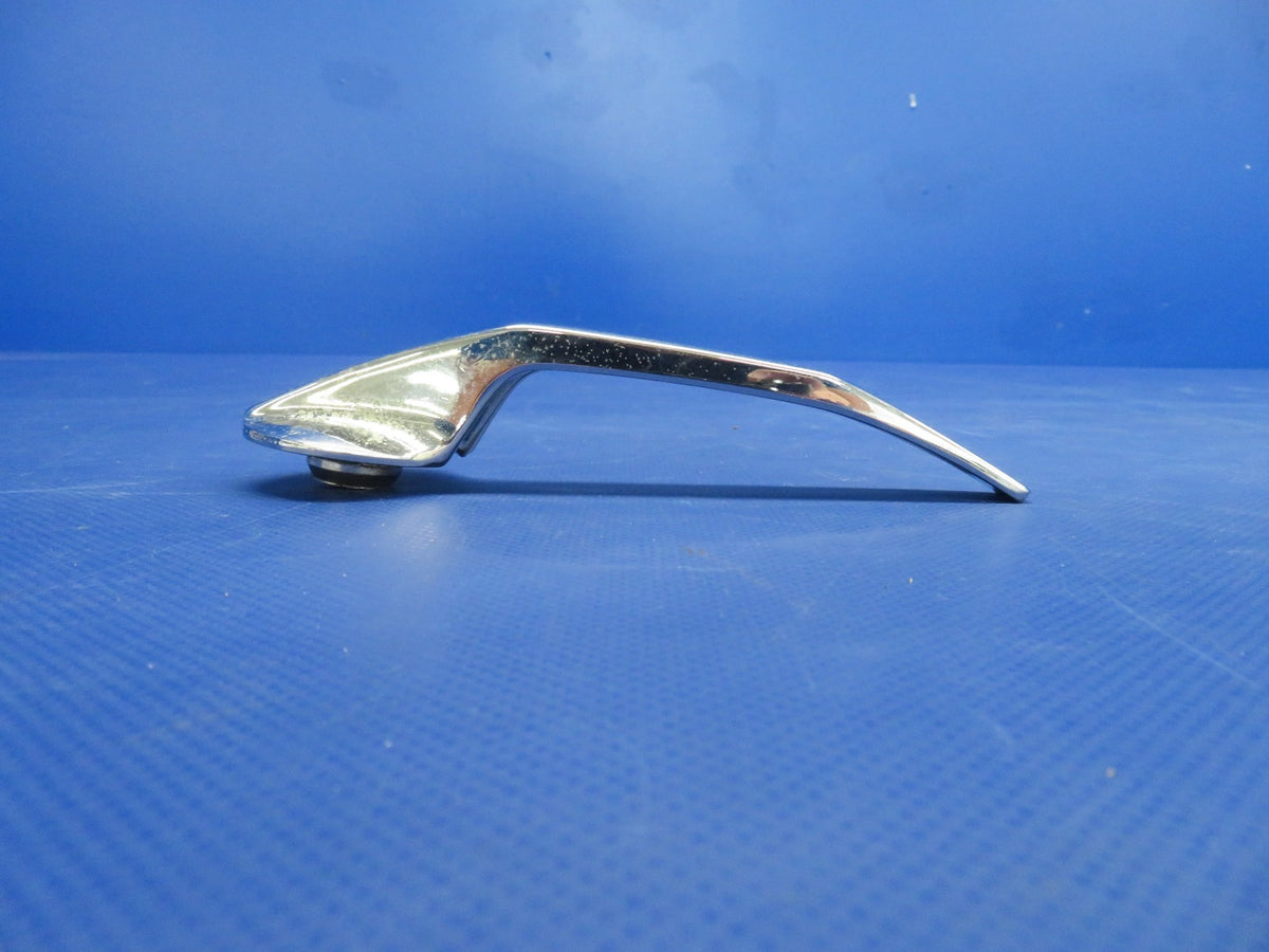 Cessna 172 / 172M Interior Cabin Door Handle P/N 0517006-2 (0826-407)2