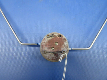 Beech 19A Musketeer Omni Navigational Antenna 451-273 (0424-1382)