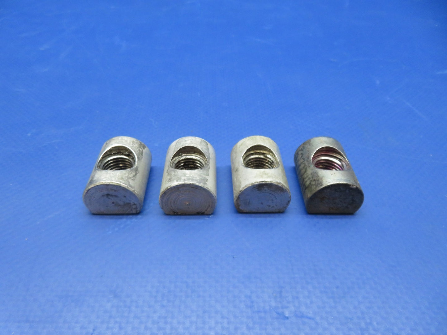 Continental IO-470-U Engine Mount Barrel Nuts P/N 627773 LOT OF 4 (0326-1738)3
