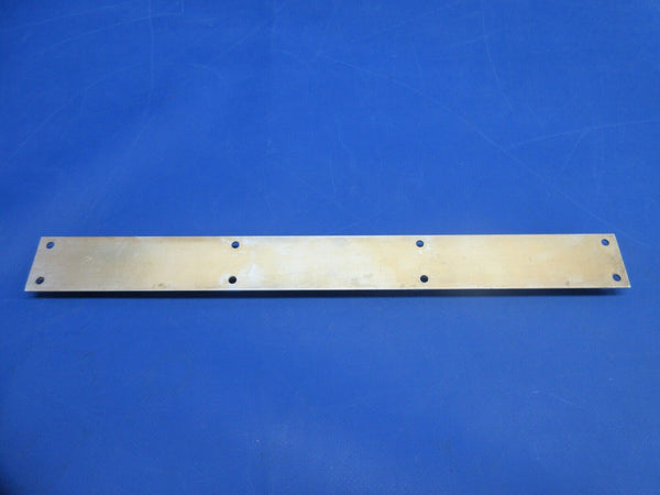 Cessna 150 Outboard Seat Rail P/N 0410219-1 (1024-931)