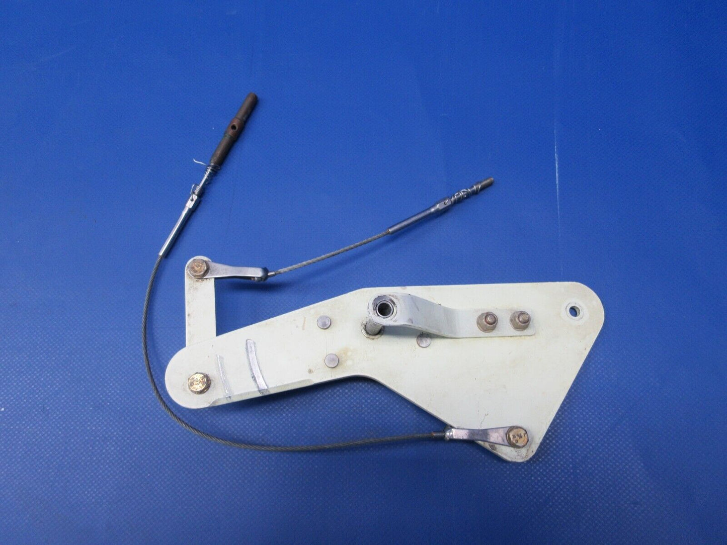 Bellanca 17-30A Viking Flap Bellcrank Assy P/N 192552 (0524-1257)