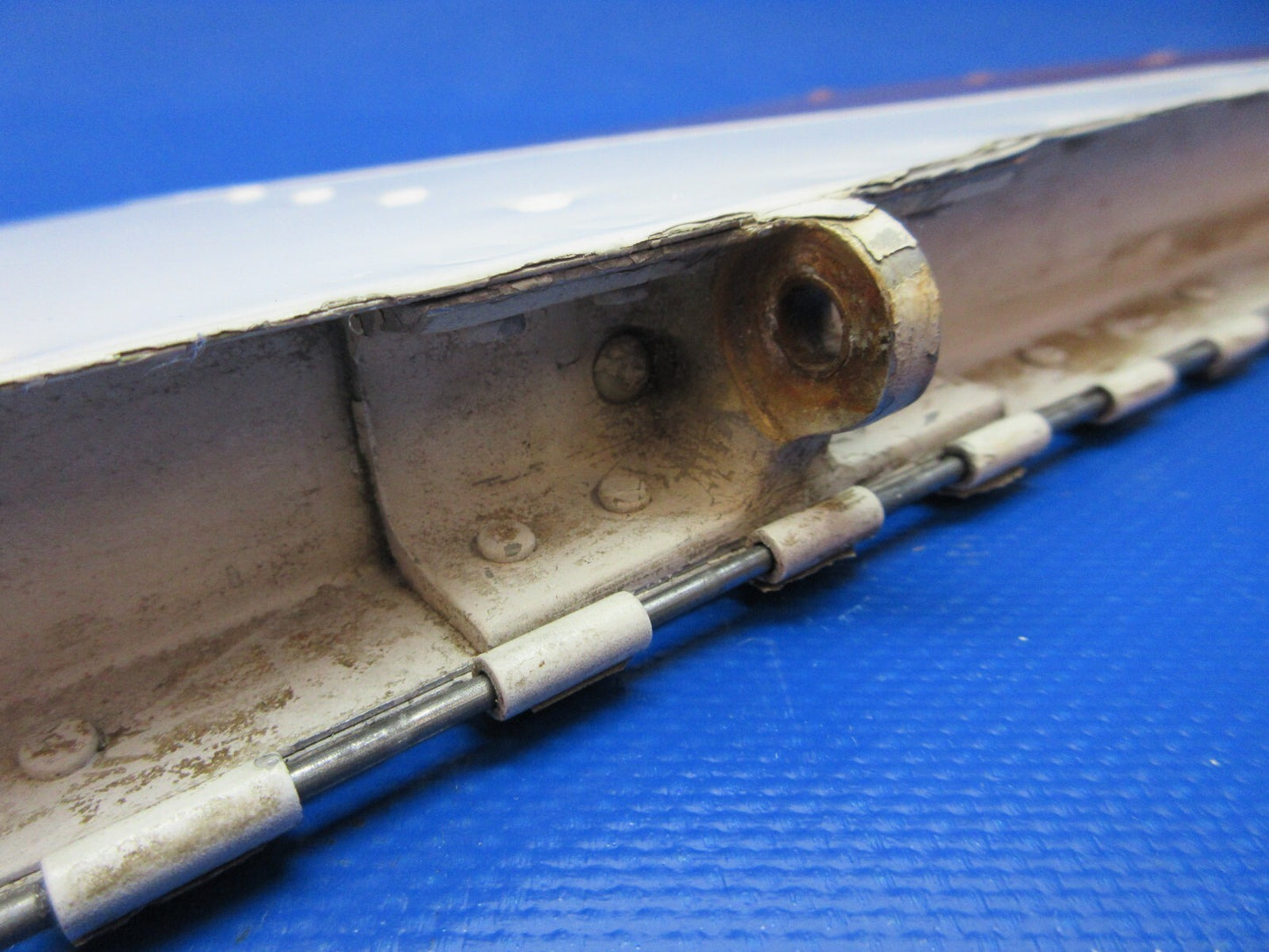 Cessna 310 / 310R Rudder Trim Tab P/N 0831002-5 (1124-1389)7