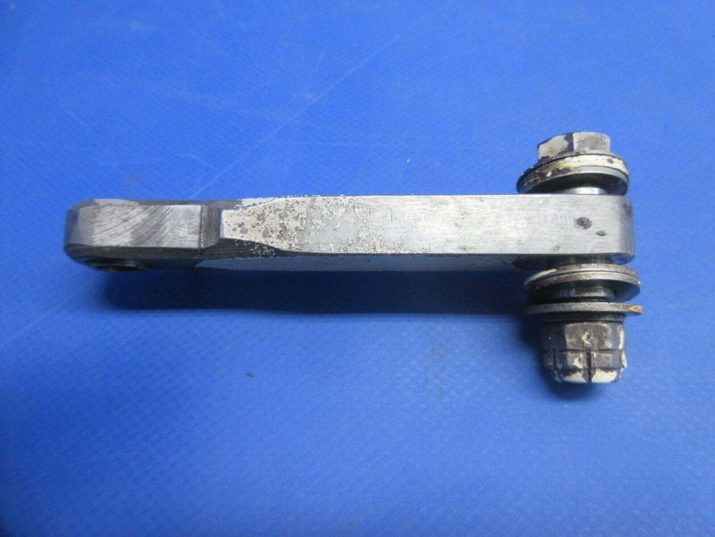 Mooney M20 / M20C Nose Gear Retracting Link P/N 530003-7 (1024-805)