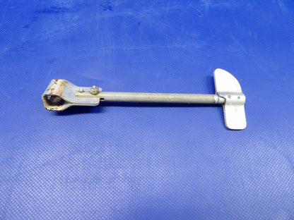 Globe GC-1B Swift Fuel Selector Valve And Handle P/N 11-420-3105 (0326-412)2