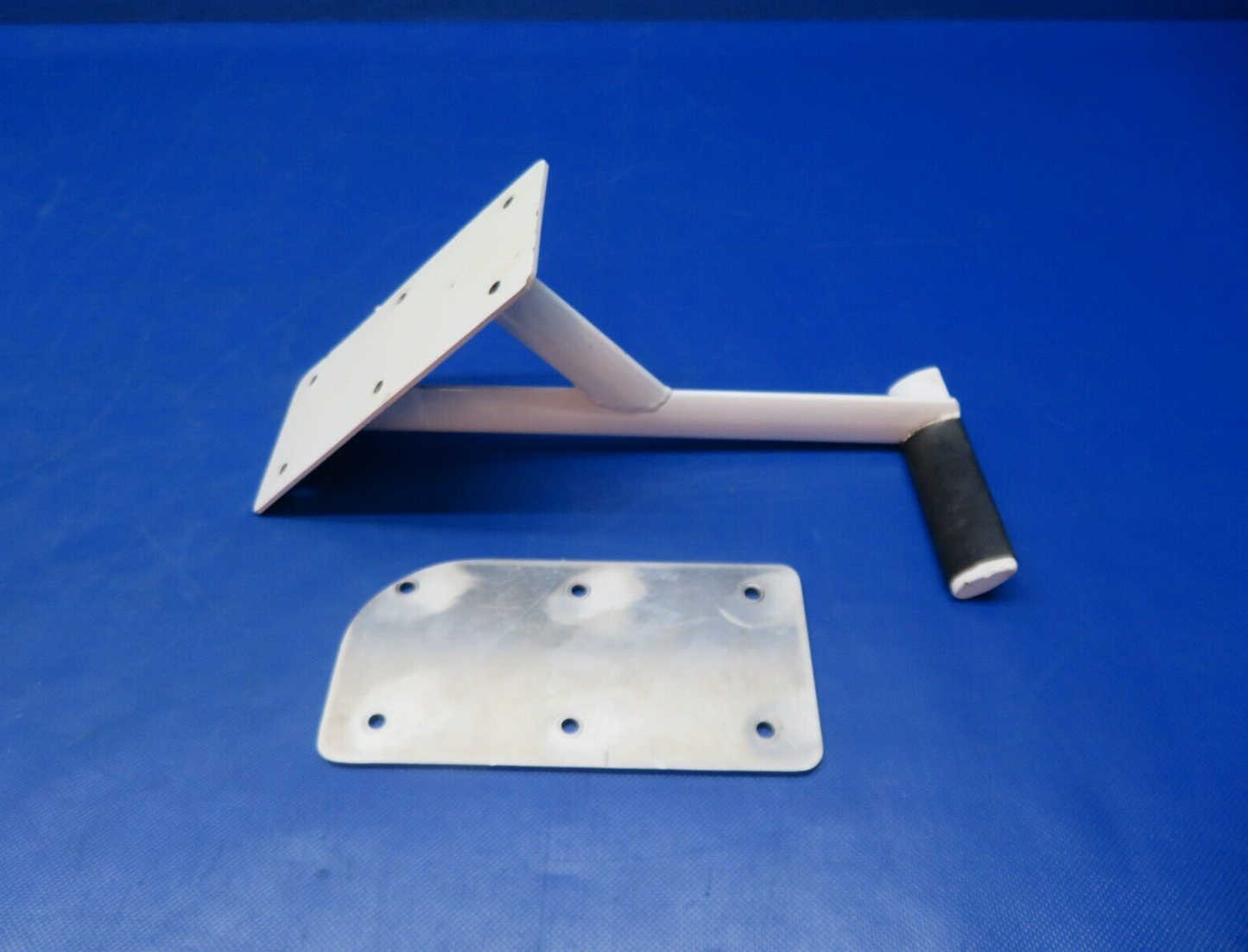 Arion Lightning LS-1 LH Step Assy w/ Back Plate P/N ALS-0018L (0424-118)