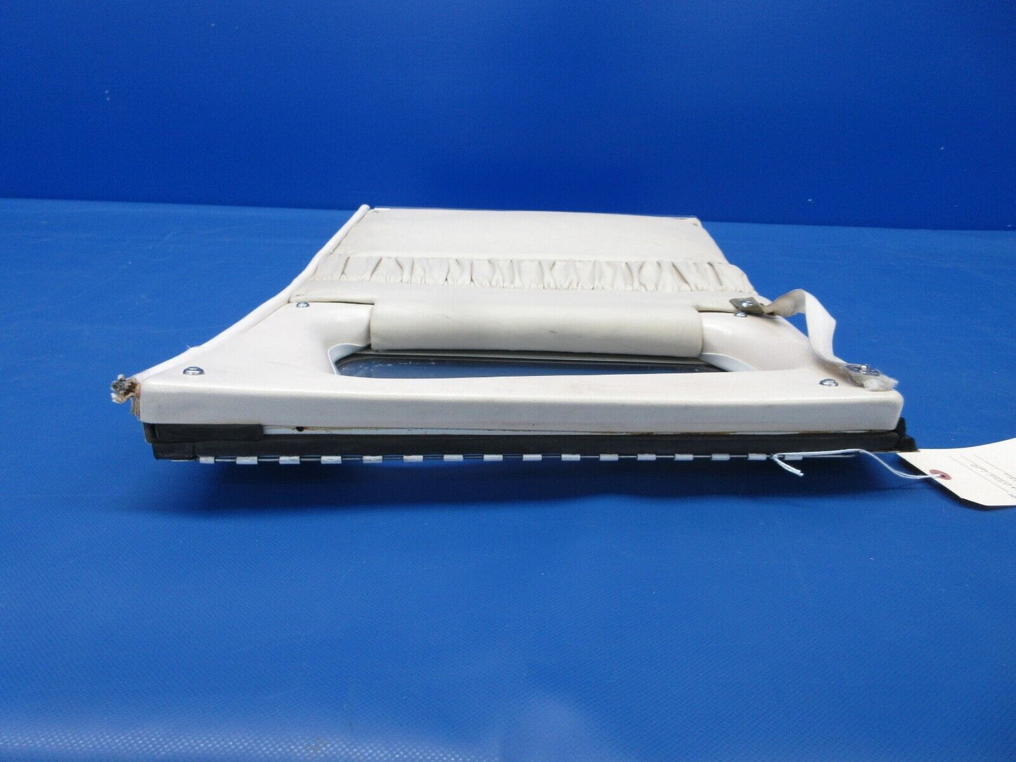 Piper PA-34-200T Seneca II Cargo Door Assy P/N 69858-02 (0524-627)
