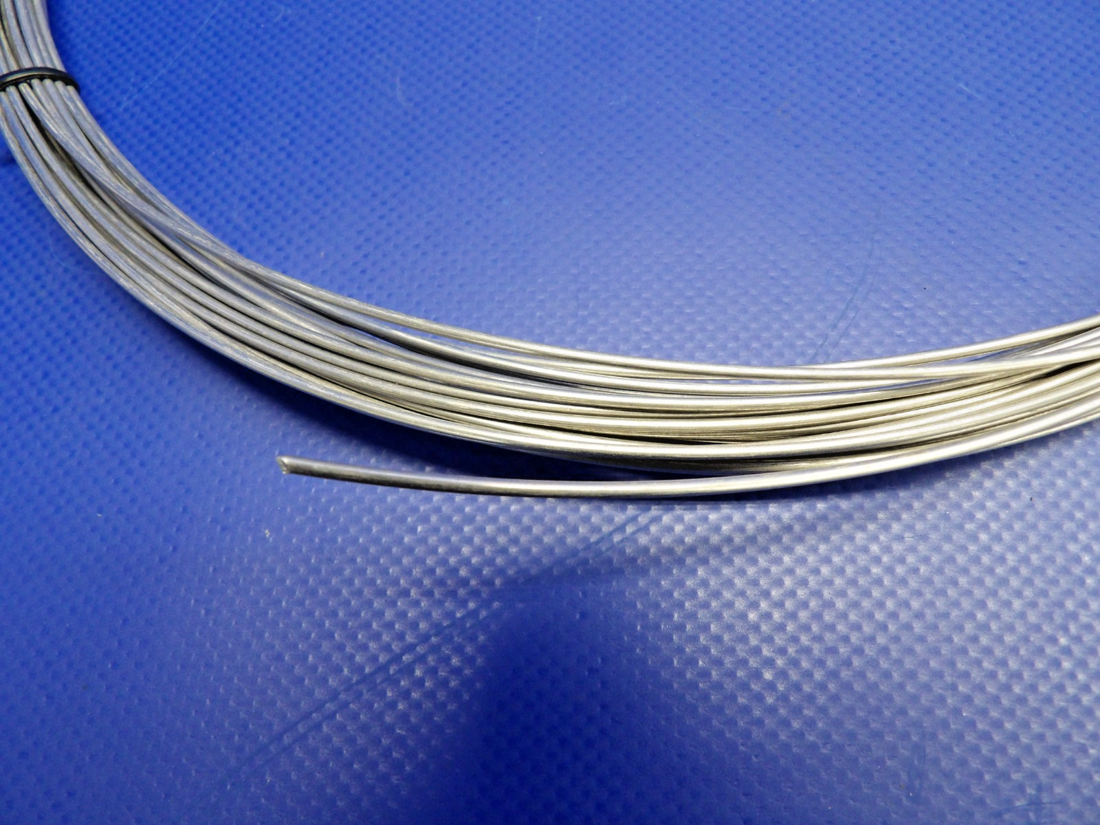 Cirrus SR20 Piano Wire P/N 50218-001 NOS- Priced Per Foot (0426-1251)7