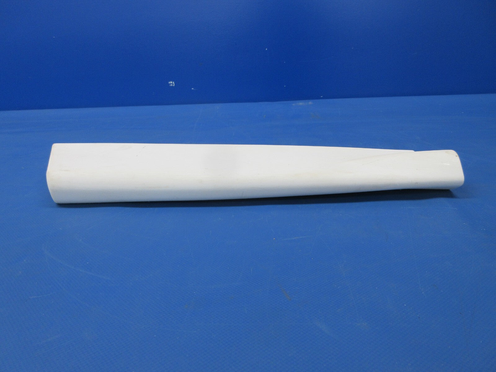 Cessna 150 Rudder Tip and Cap P/N K0431013-3-791 NOS (0624-1439)4