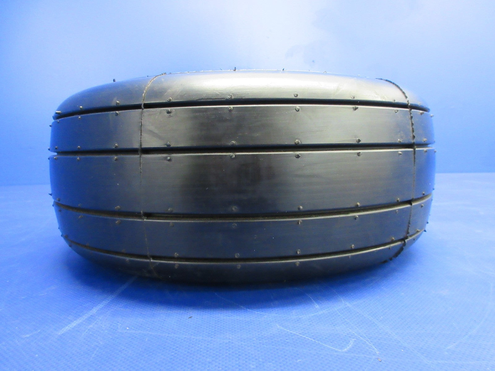 Cirrus / Cleveland 40-75P 6.00-6 Main Wheel w/tire 15x6.0-6 (0326-201810