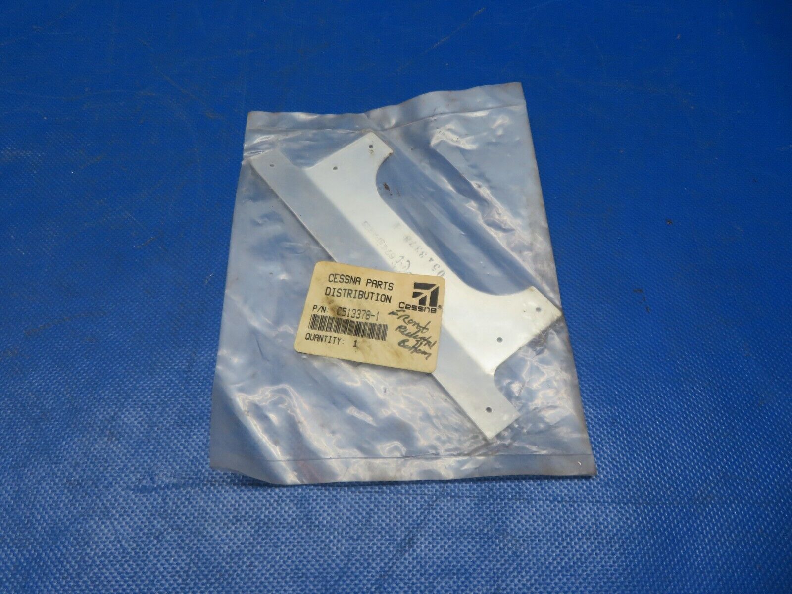 Cessna Plate P/N 0513378-1 NOS (1124-120)