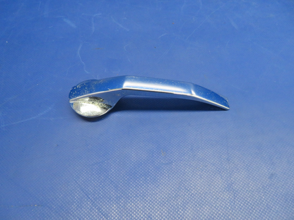 Cessna 172 / 172M Interior Cabin Door Handle P/N 0517006-2 (0826-407)0