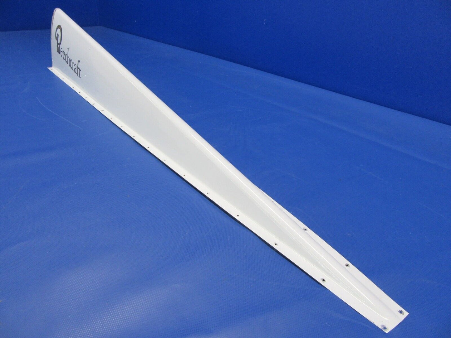 Beech 19A Musketeer Dorsal Fin Fairing P/N 169-440013-659 (0324-12)